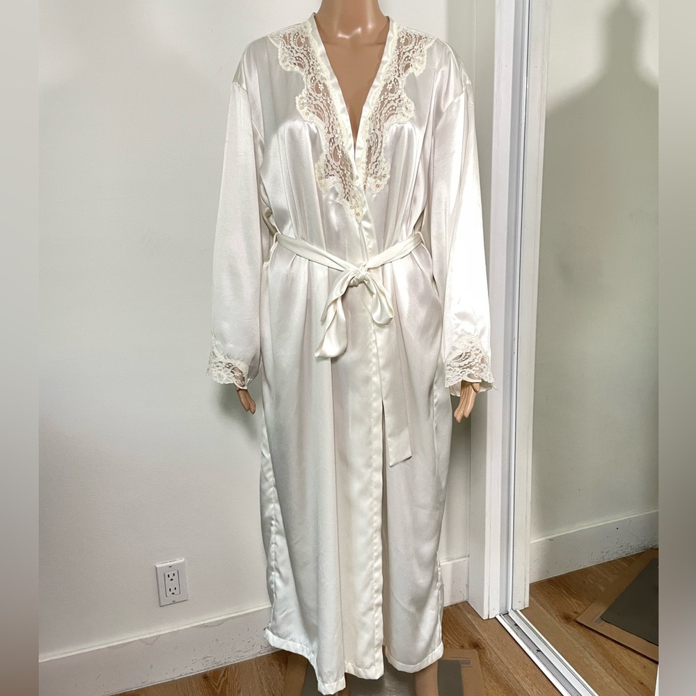 VTG Victorias Secret‎ Silky Sequin Lace Robe Satin Ivory Gold Label Bridal Y2K - Picture 8 of 11